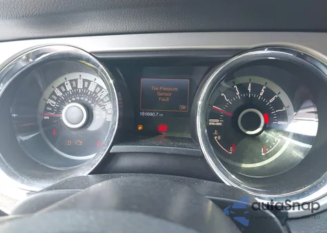 2013 Ford Mustang V6 Premium z USA, uszkodzony, nr VIN 1ZVBP8AM3D5227533